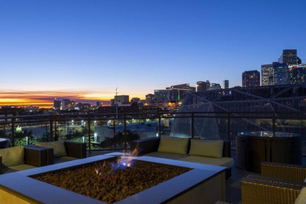 U1 Penthouse Downtown Houston 1Br 1Bth Apt Book Now!! ภายนอก รูปภาพ